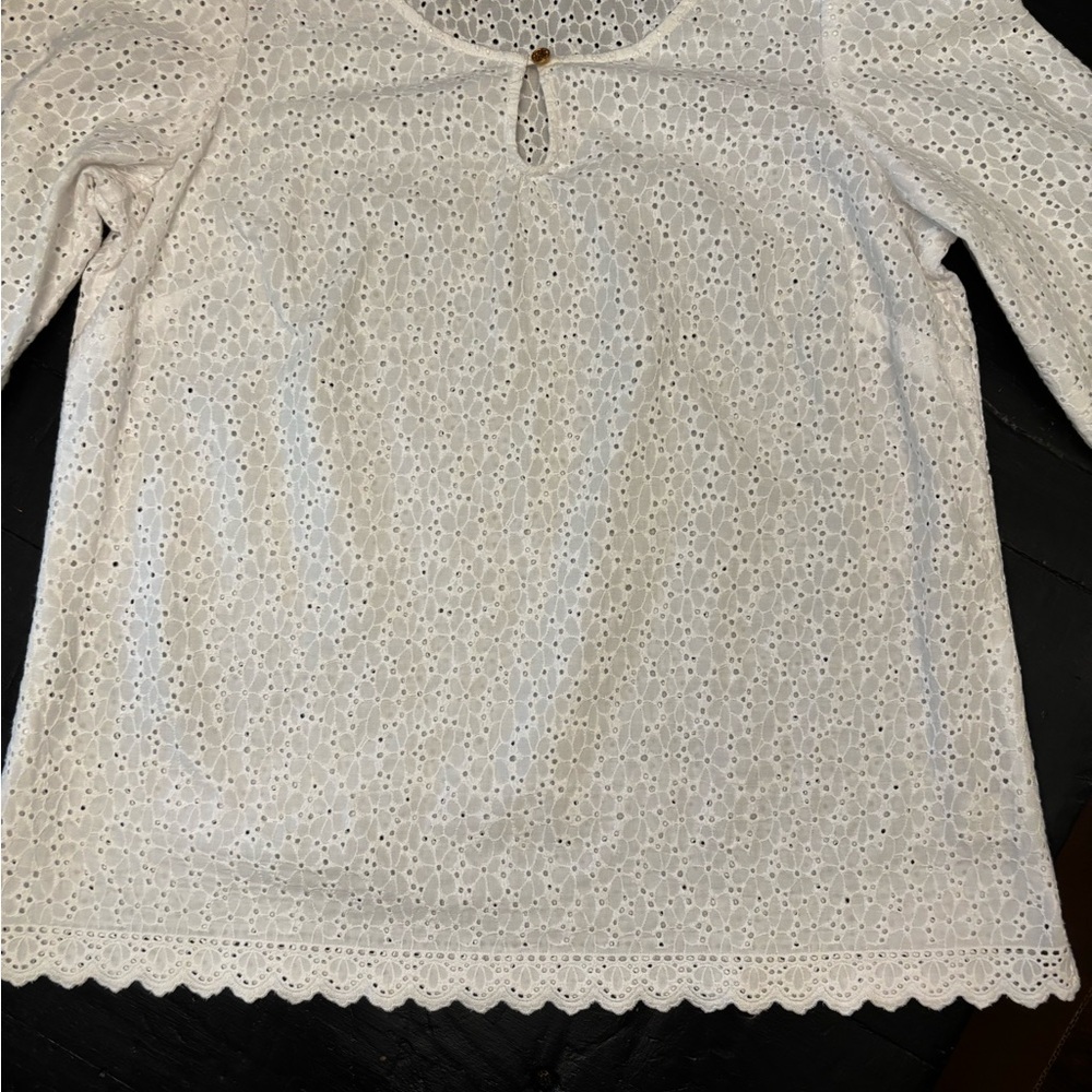 Lilly Pulitzer Cream Blouse with Long Sleeves and Textured Pattern